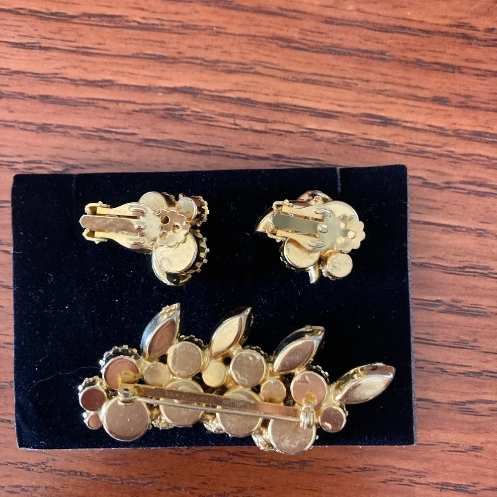 Vintage Rhinestone Brooch and Clip-On Earrings Set